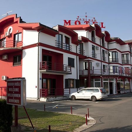 Taxi Bar Motel Bosanska Gradiska Εξωτερικό φωτογραφία