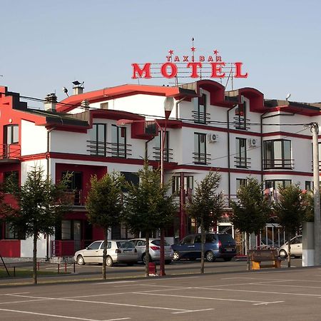 Taxi Bar Motel Bosanska Gradiska Εξωτερικό φωτογραφία